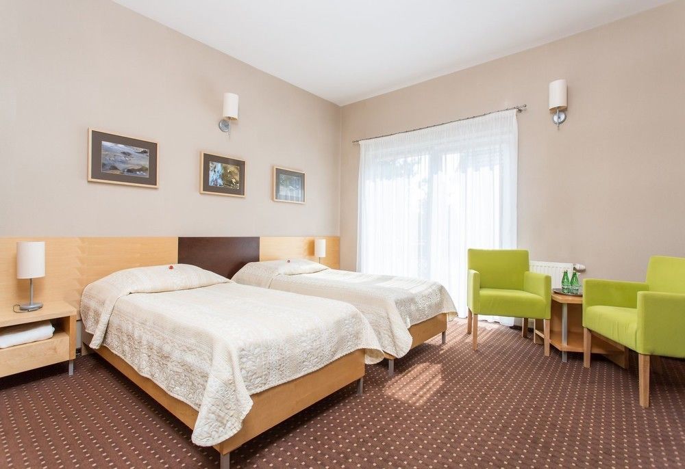 Hotel Kozi Grod Pokoje I Domki Na Kaszubach ポムレボ エクステリア 写真
